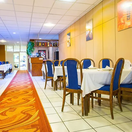 Hotel Satelit Piest'any